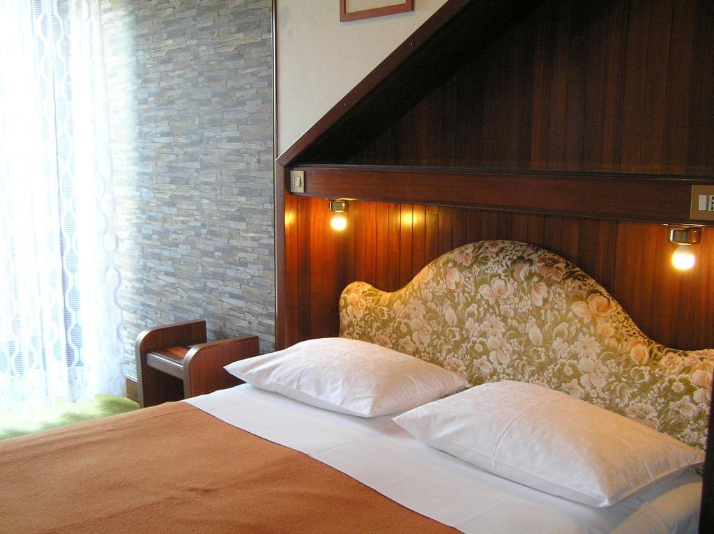 Guest House Lifestyle Holiday Opatija Room photo